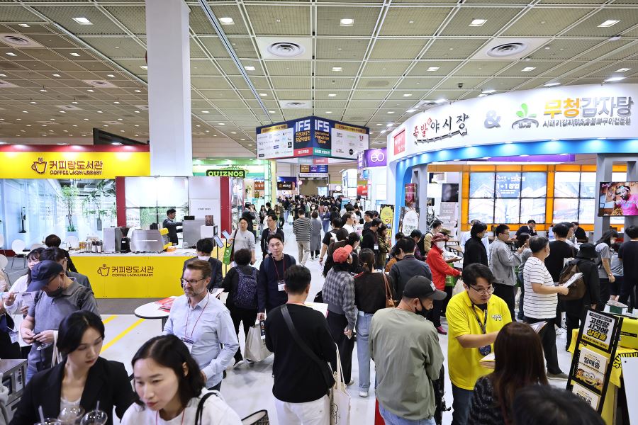 제56회 IFS 프랜차이즈 창업·산업 박람회, 21일 개막.. ‘역대 최대 규... - 뉴스 썸네일 이미지