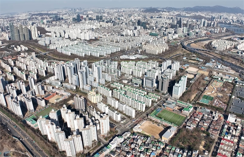 강한 이미지